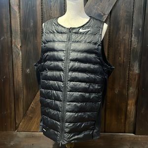 Nike Golf aeroloft black vest
